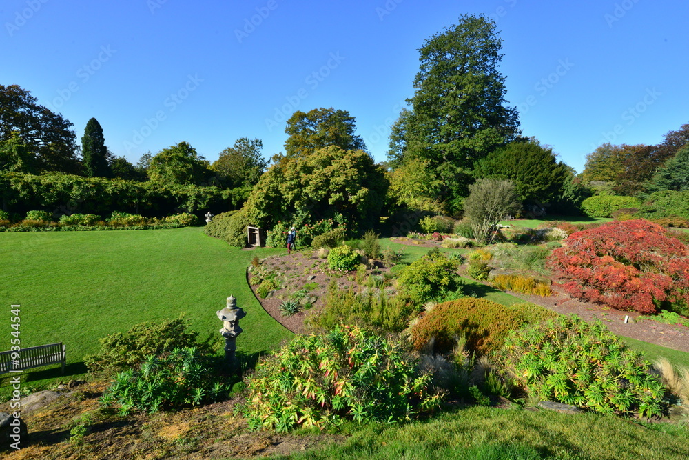 A English country garden in the Fall.
