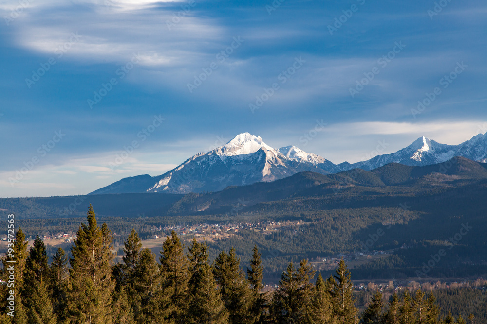 Fototapeta premium Autumn in the mountains