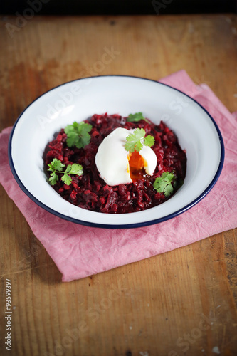Barley gluten-freen risotto with poached egg