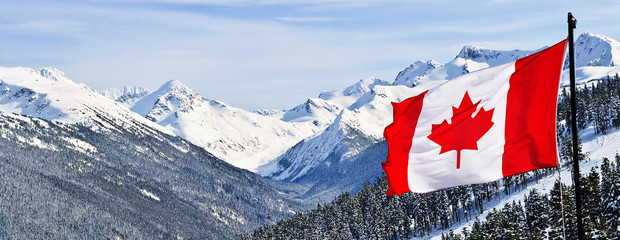 Fototapete Kanada Kanada-Flagge und wunderschöne kanadische Landschaften  © surangaw