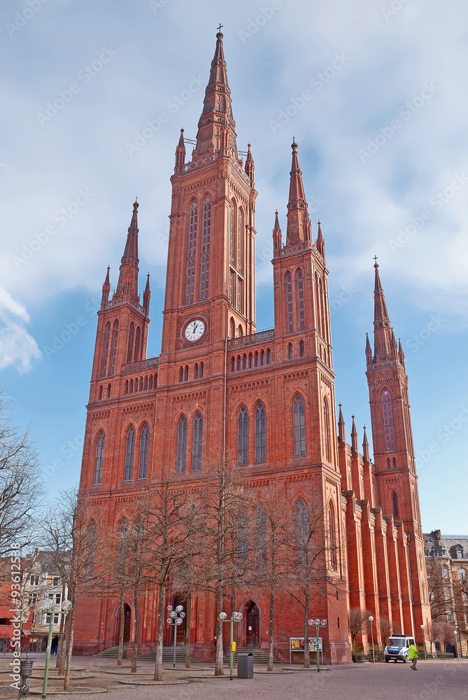 Die neugotische Marktkirche in der hessischen Landeshauptstadt Wiesbaden