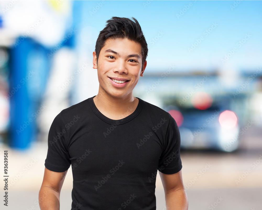 Obraz premium young asian man smiling