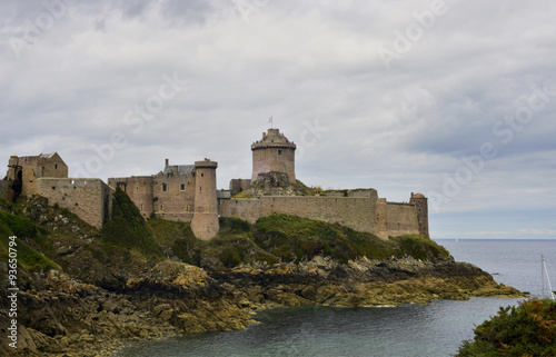 Le Fort la Latte (château de La Roche Goyon) à Plévenon (22240), département des Côtes-d'Armor en région Bretagne, France 