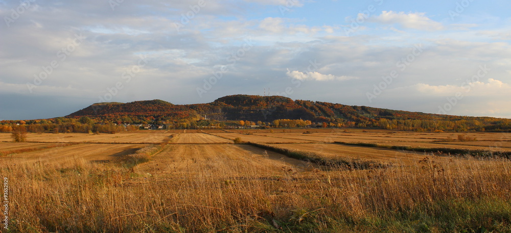 Fototapeta premium Mountain in fall