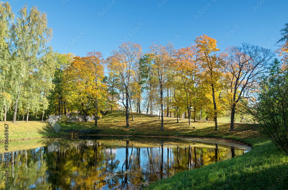 Autumn colorful landscape in the Catherine park in Pushkin (Tsarskoe Selo), St.Petersburg, Russia. Autumn colorful landscape in the Catherine park in Pushkin (Tsarskoe Selo), St.Petersburg, Russia.