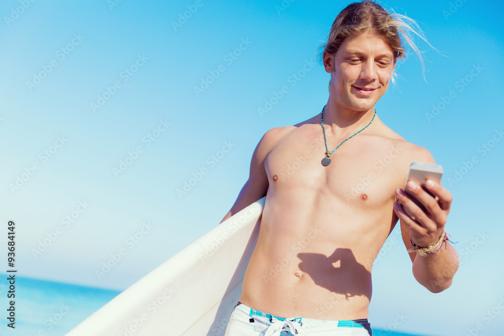 Fototapeta premium Hello from the beach