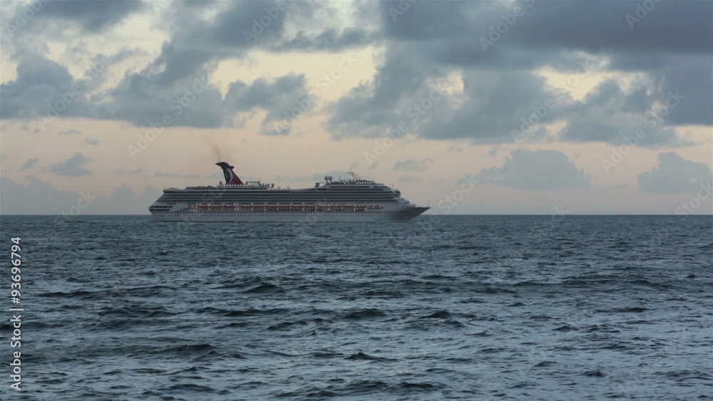 Cruise ship Caribbean Ocean sunset vacation HD 1774 Cruise ship Caribbean Ocean sunset vacation HD 1774