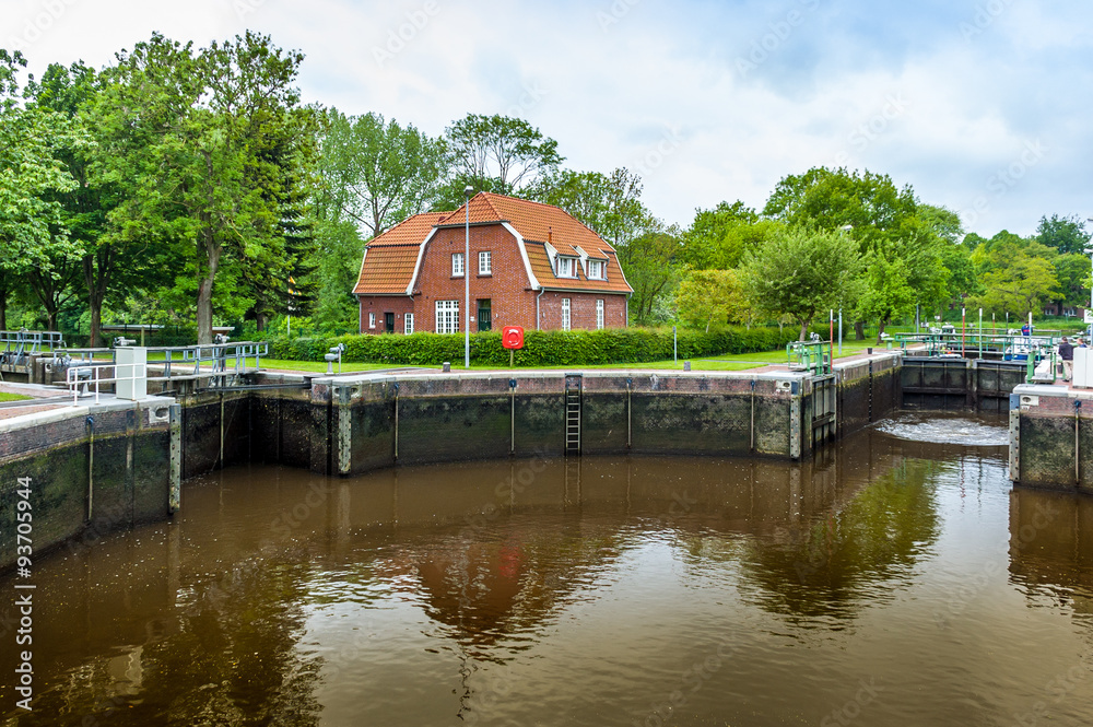 Obraz premium 1783 Emden - Kesselschleuse