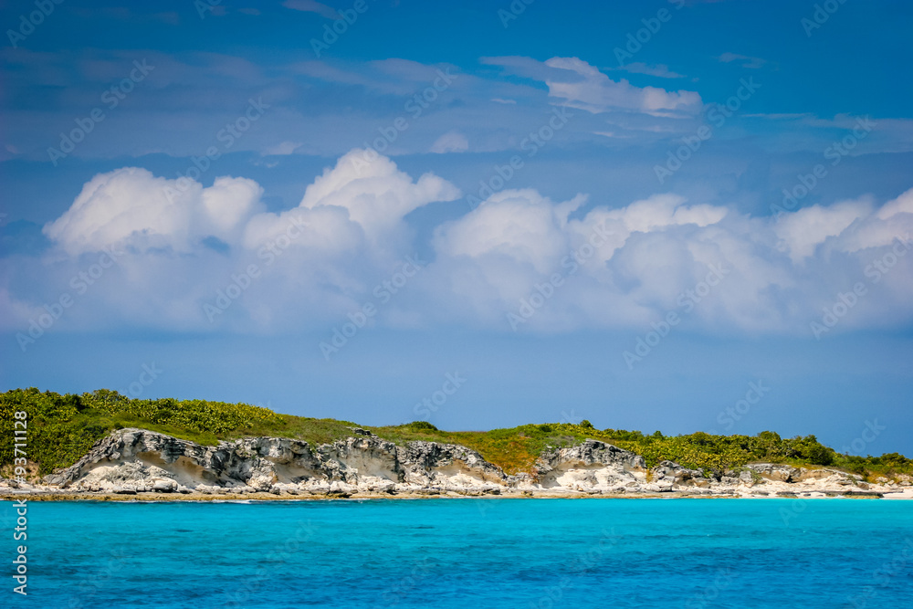 Bahama blue split by stunning island.