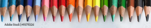 Разноцветные карандаши. Макро