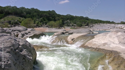 River funnel rapids HD photo