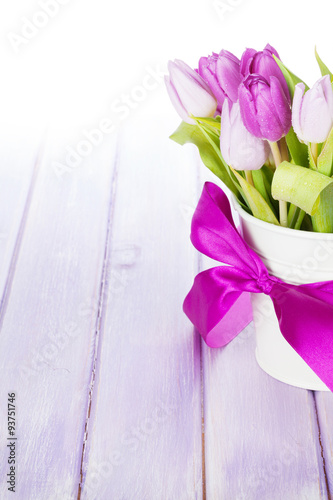 Fototapeta Naklejka Na Ścianę i Meble -  Purple tulip bouquet