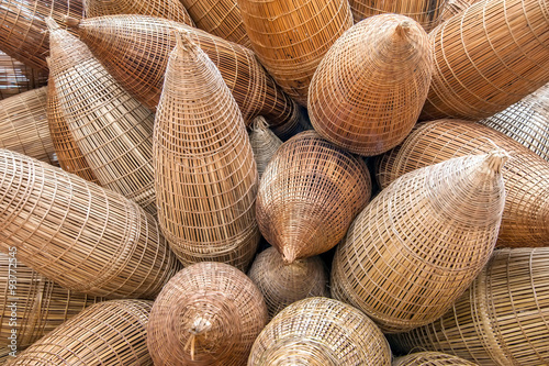 Tableau sur toile Bamboo fishing tools in background