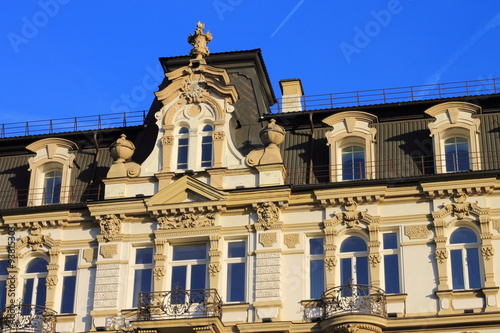 Building in Old Town,Vilnius © vladuzn