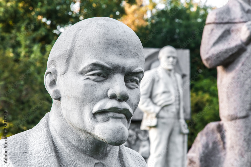 Obraz premium Lenin's bust