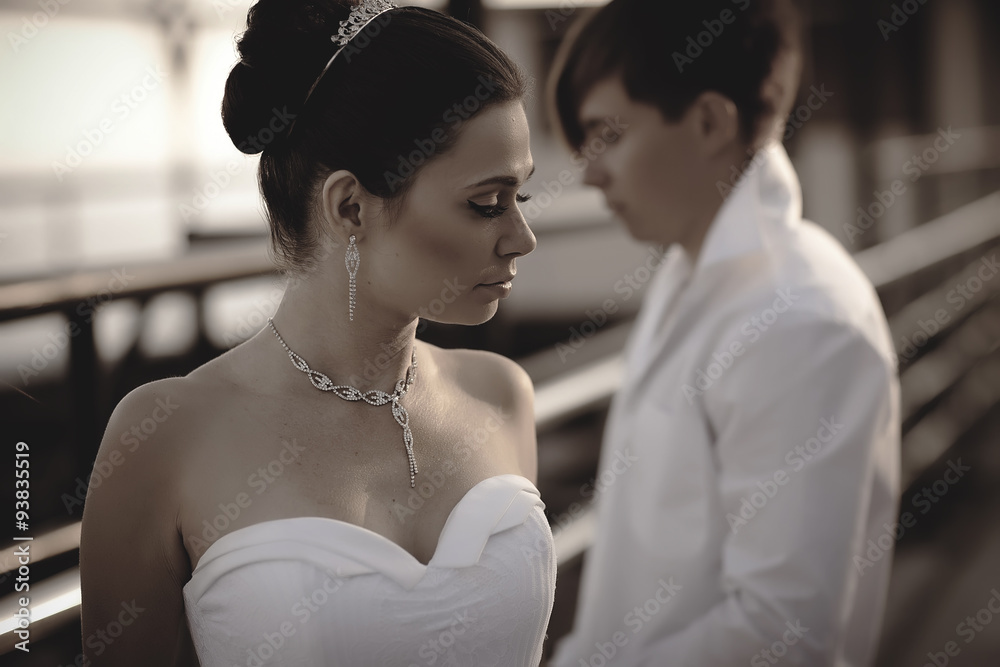 Naklejka premium bride and groom, retro