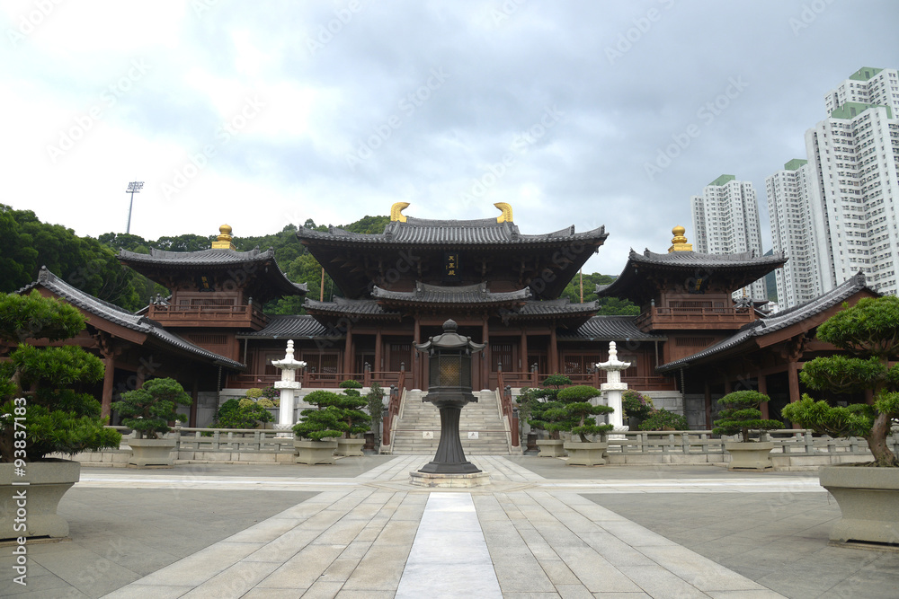 Fototapeta premium Chi Lin Nunnery is a large Buddhist temple complex in Haong Kong