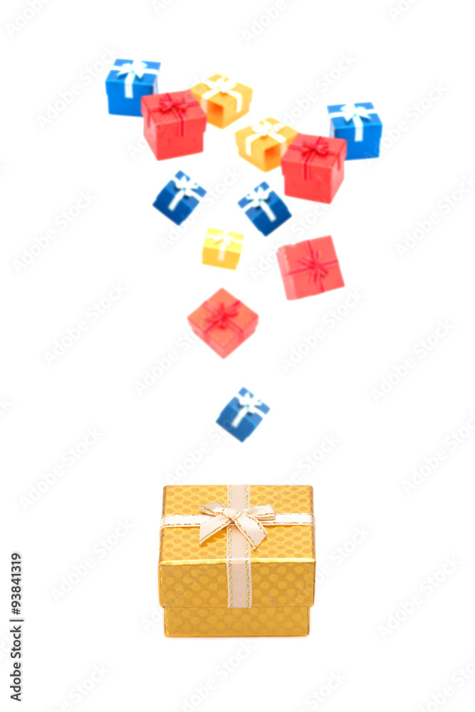 Obraz premium Pudełko na prezent na białym tle.