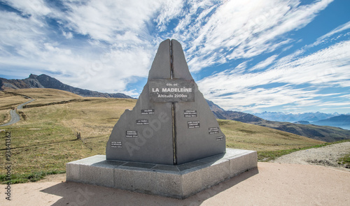 Stèle du col de la Madeleine