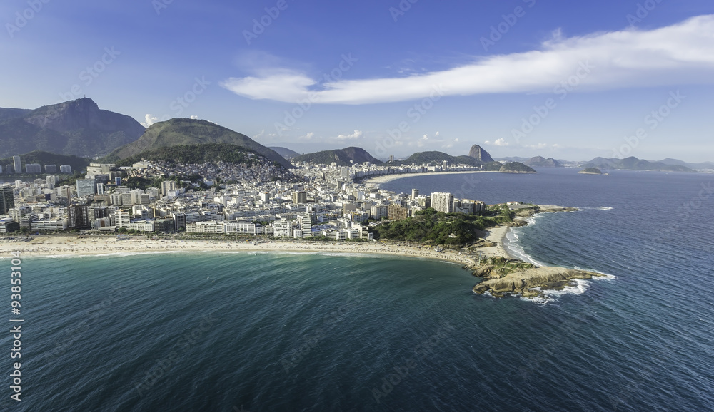 Obraz premium Aerial view Arpoador peninsula in Rio de Janeiro, Brazil