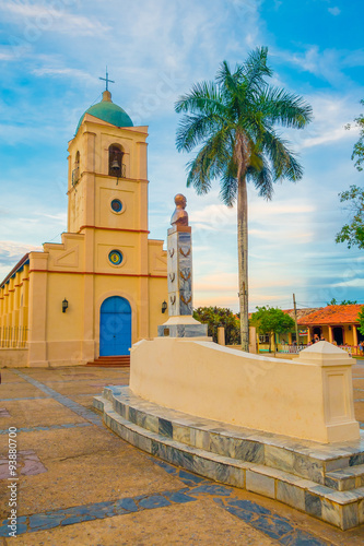 Photos VINALES, CUBA - SEPTEMBER 13, 2015: Vinales is a small town and municipality in the north central Pinar del Rio Province of Cuba