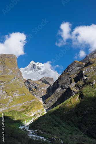 Mount Machhapuchchhre and Fishtail Peak © panutc
