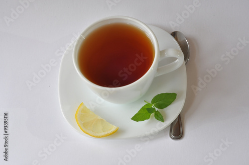 black tea with mint and lemon