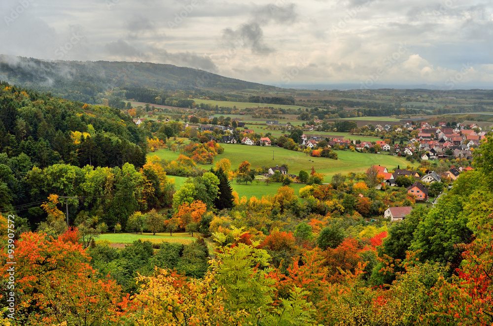 Herbstlandschaft nach dem Regen in der Fränkischen Schweiz