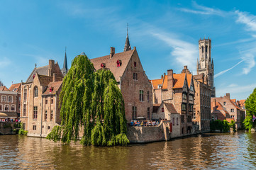 Fototapete Brügge Romantische Grachten in Brügge Belgien  © hanseat