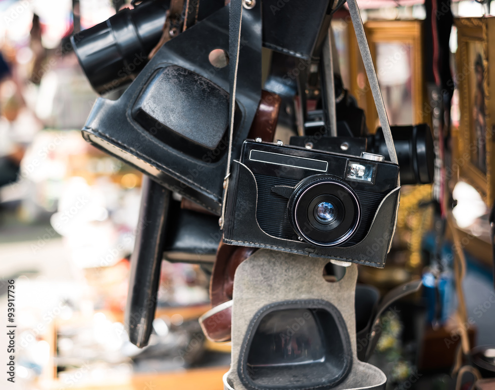 Obraz premium old camera on market
