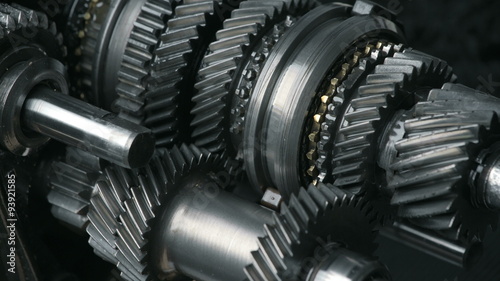 Automotive transmission gearbox