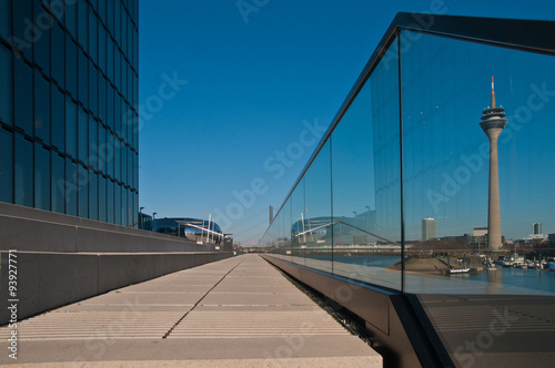 Wallpaper Mural 3460 Düsseldorf - Medienhafen Torontodigital.ca