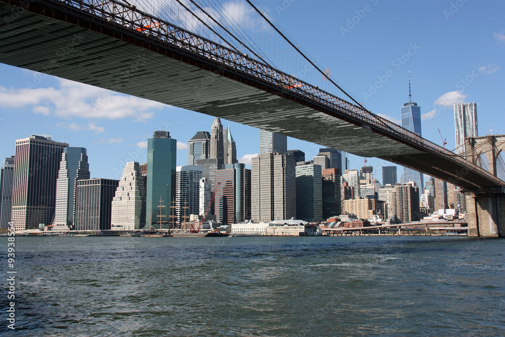 New York, Brooklyn Bridge et la sky line de Manhattan