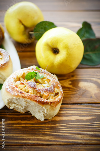 sweet rolls with quince