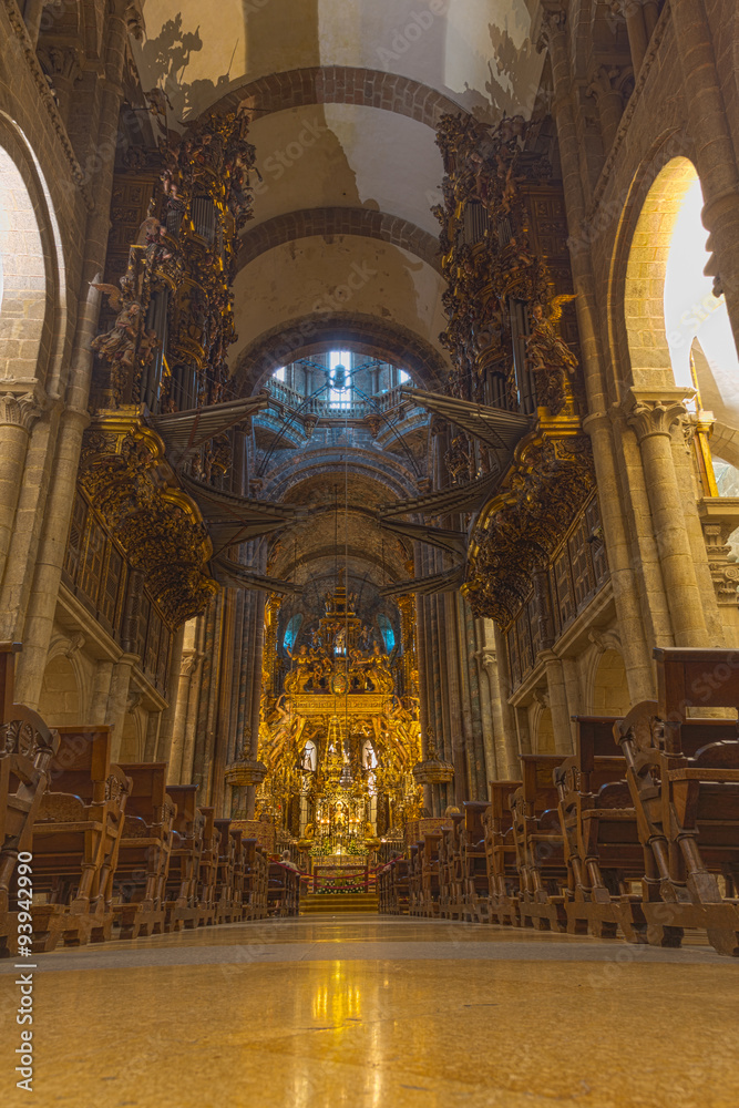 Fototapeta premium Early one morning in an empty Cathedral de Santiago de Compostela