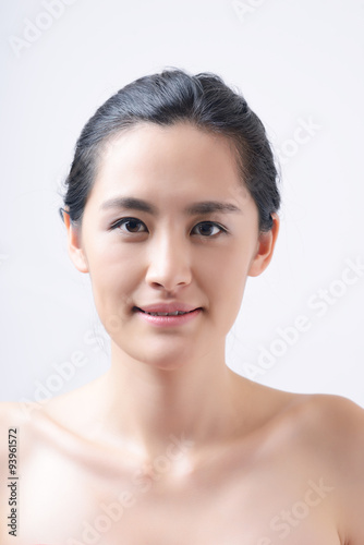 girl naked shoulder portrait