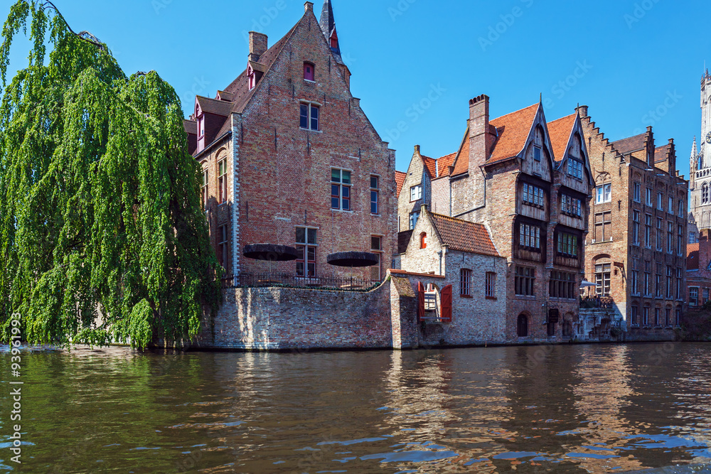 Naklejka premium Old Houses along Rosenhoedkaai, Bruges.