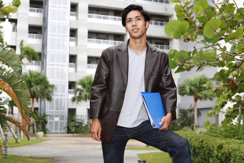 笑顔の男性
