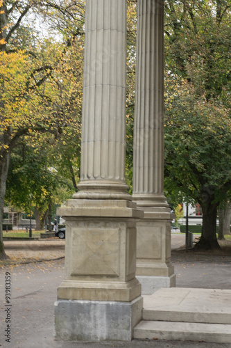 Freistehende Säulen