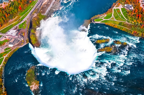 Fotografiet Aerial view of canadian niagara falls