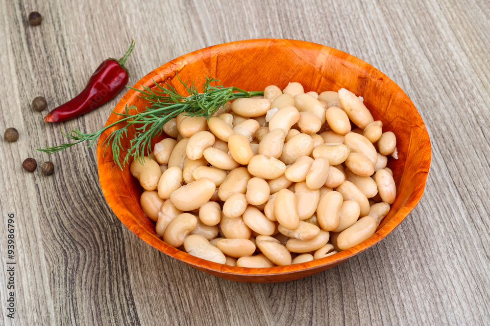 White canned beans White canned beans