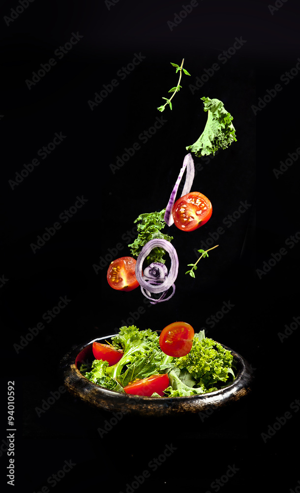 The flying salad. - obrazy, fototapety, plakaty 