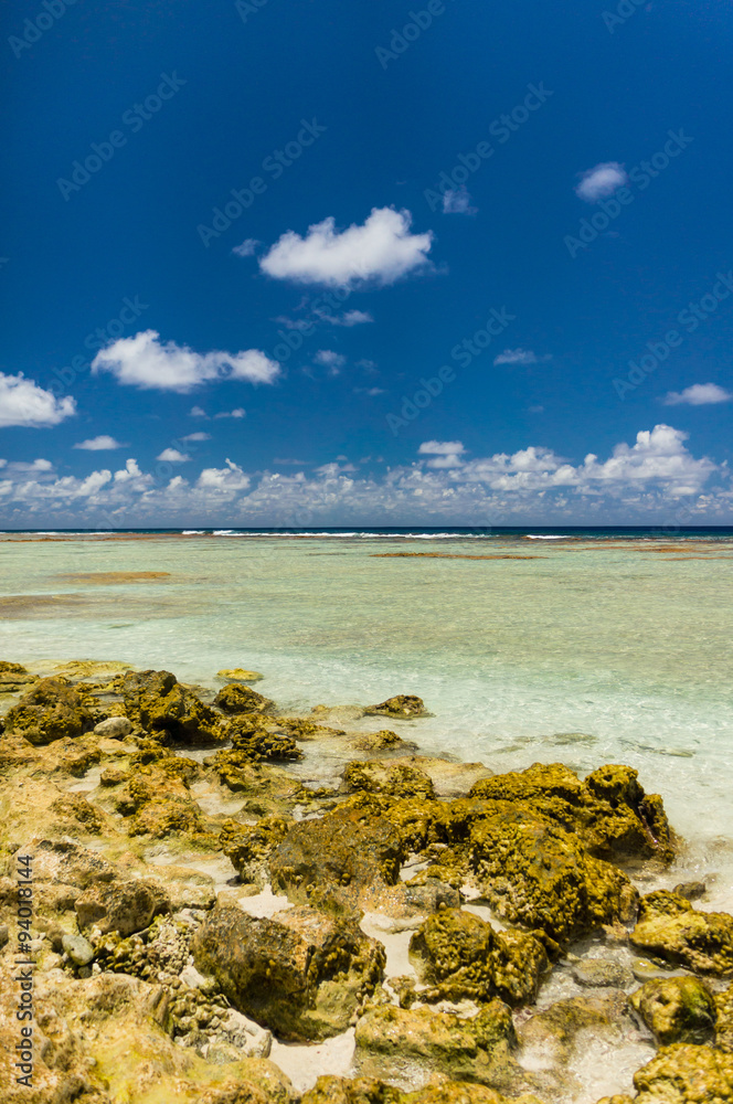 Paradise view of Rangiroa atoll, French Polynesia Paradise view of Rangiroa atoll, French Polynesia
