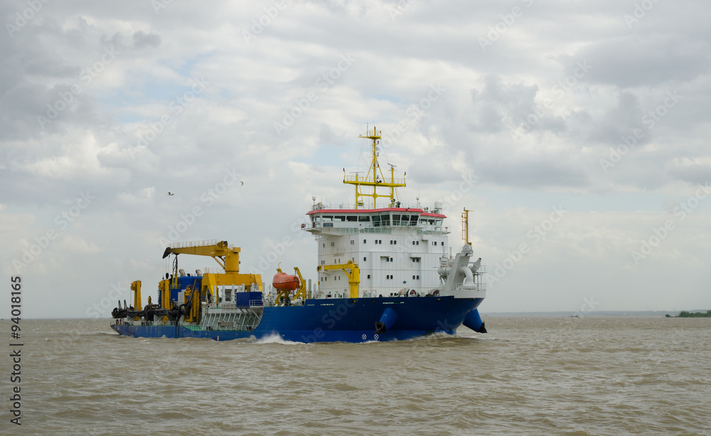 Naklejka premium Cargo specialized ship