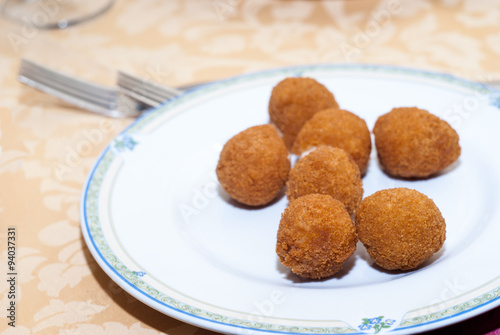 Fried Mozzarella Balls