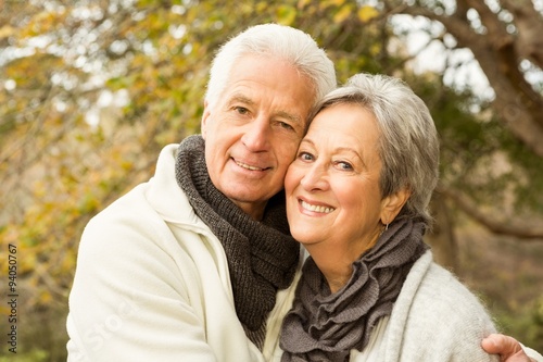Wallpaper Mural Senior couple in the park Torontodigital.ca