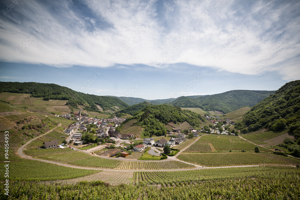 Obraz premium Viñedos en Mayschoß, Ahrweiler, Alemania