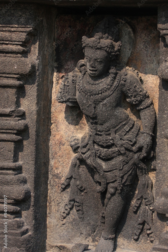 une statue à Prambanan