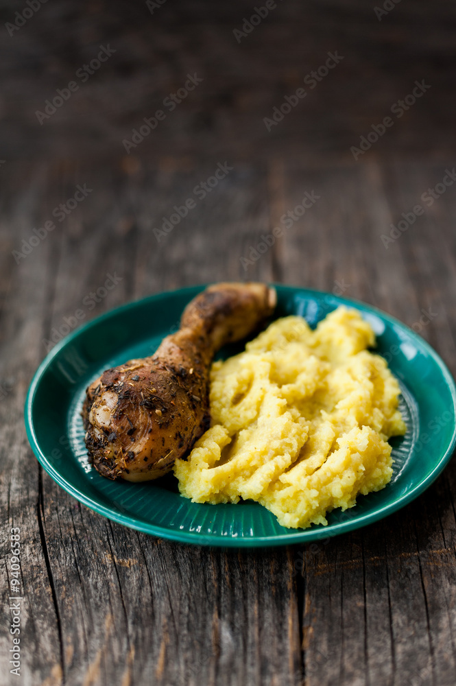 Roasted chicken with mash potatoes