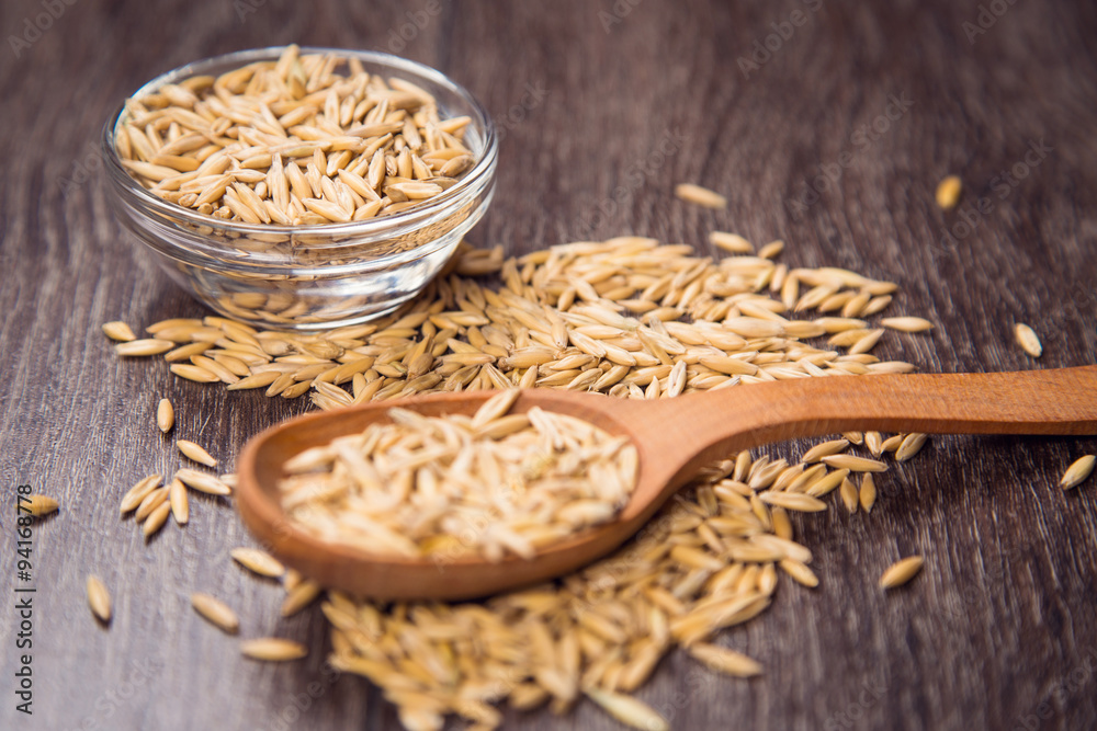 oat in spoon oat in spoon
